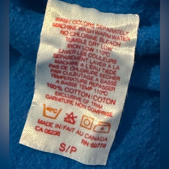 90's Canary Island "Kooaburra Collection"
Canadian 🇨🇦 Made - Picture 5 of 7